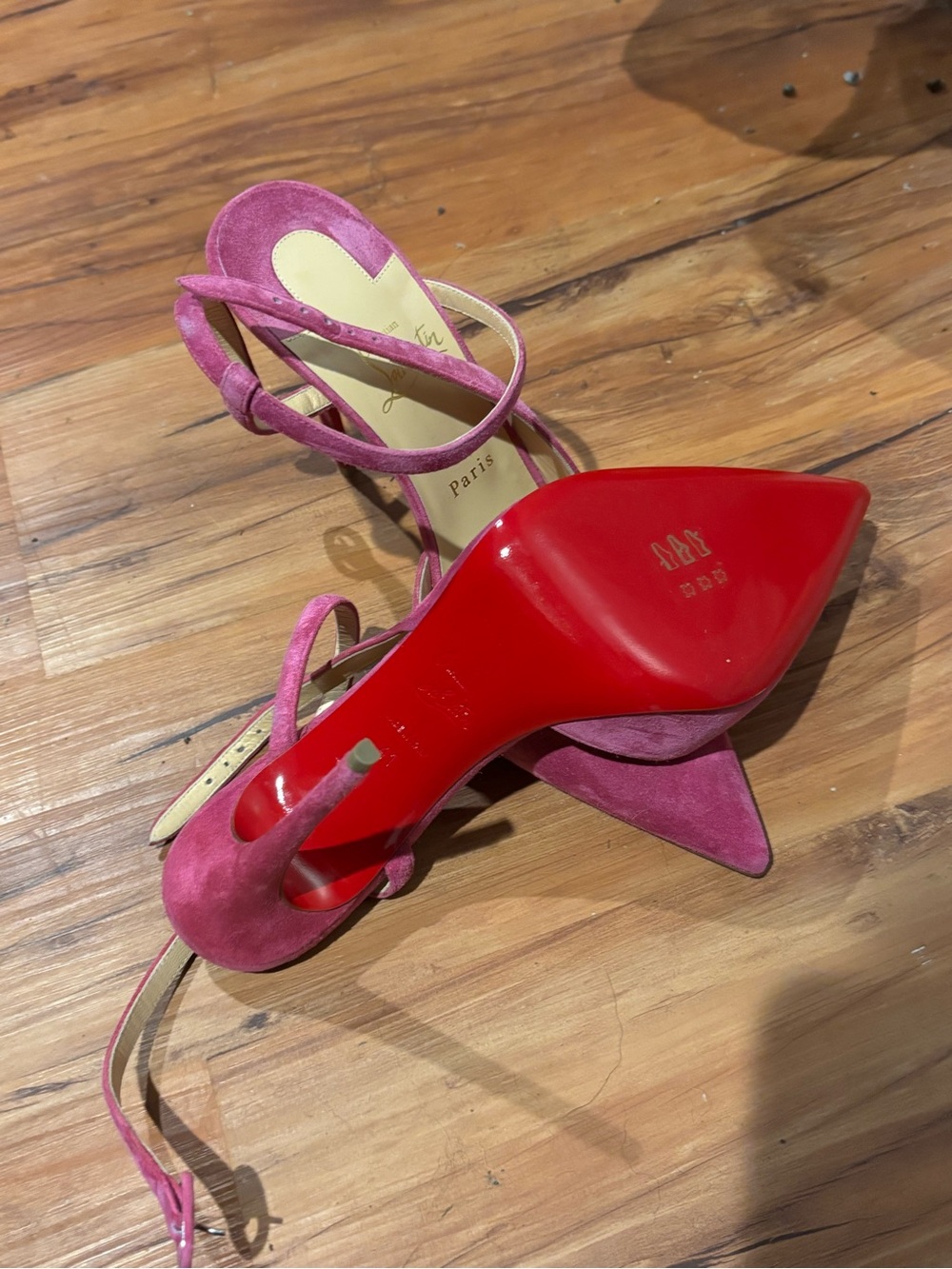 Christian Louboutin Suede Pointed-Toe Ankle-Strap Heels in Magenta (EU41) - Picture 3 of 3